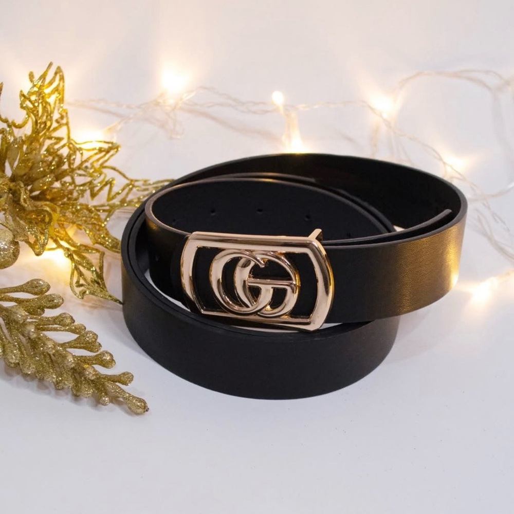 🆕🖤BLACK RECTANGULAR BUCKLE NWT - image 1